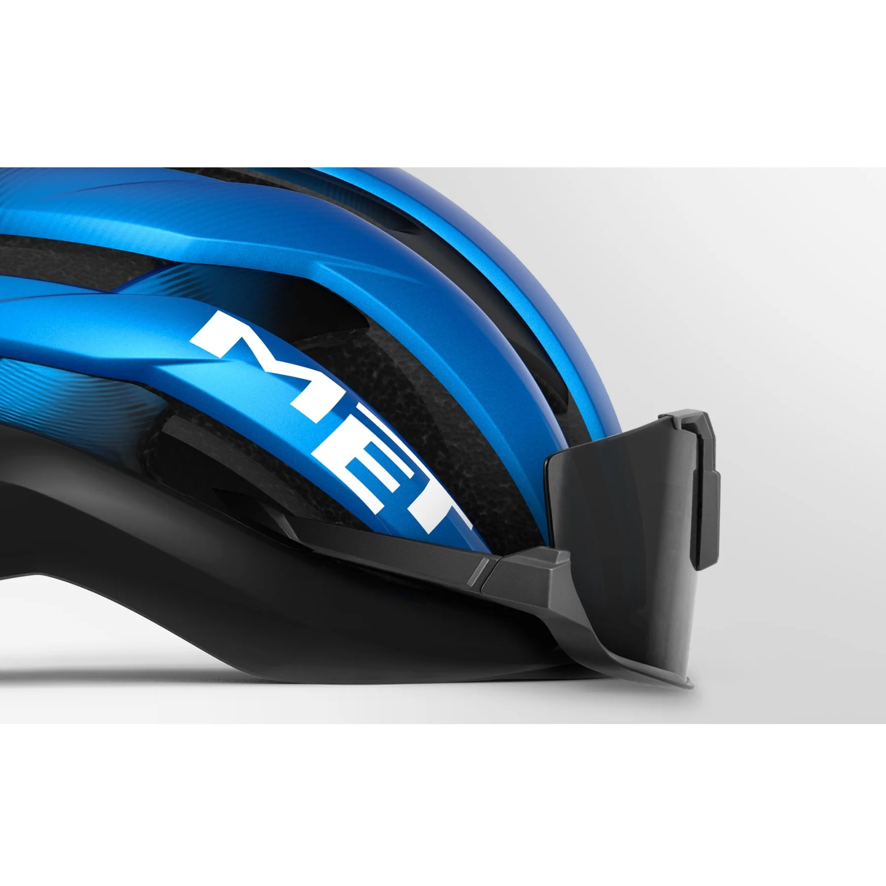 Велошлем MET Trenta MIPS  Black, White