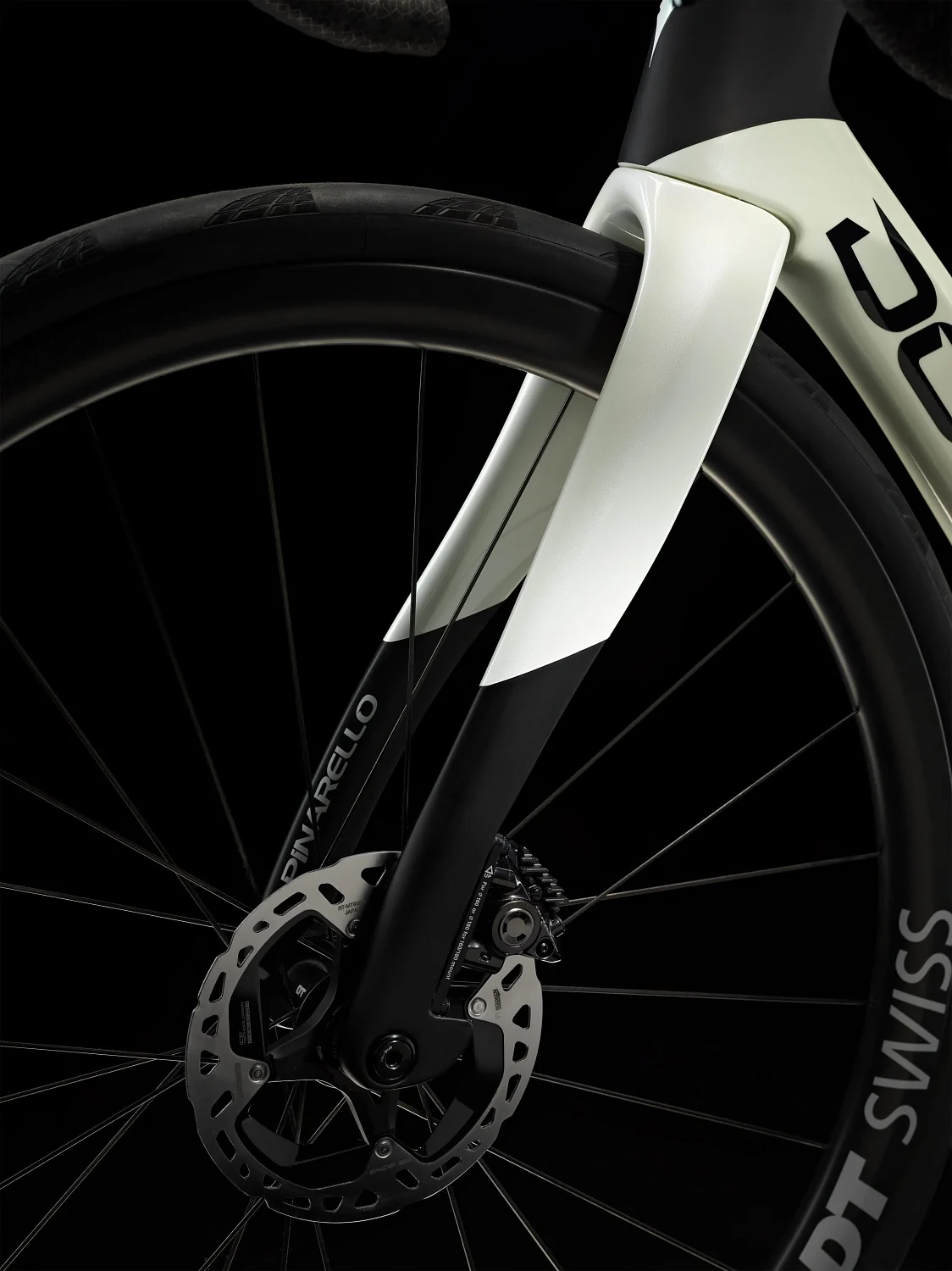 PINARELLO DOGMA X SRAM RED ETAP AXS (2025) PINARELLO DOGMA X SRAM RED ETAP AXS (2025)